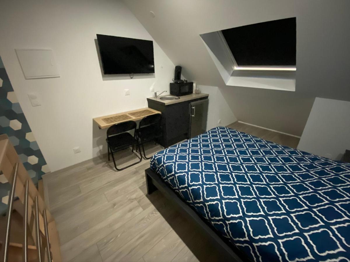 Logements Equipes A Onnaing Avec Espace Balneo En Option Proche Toyota, Autoroute Et Valenciennes Dış mekan fotoğraf