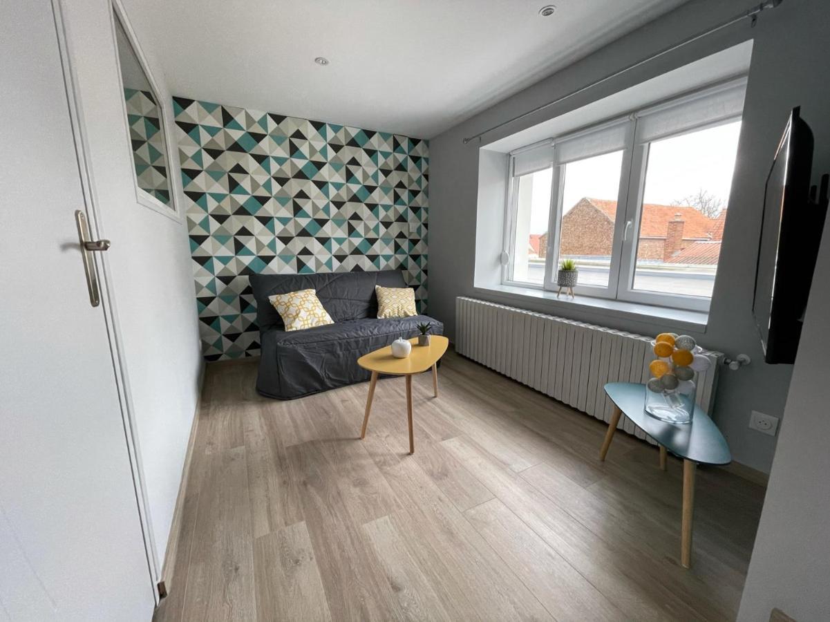Logements Equipes A Onnaing Avec Espace Balneo En Option Proche Toyota, Autoroute Et Valenciennes Dış mekan fotoğraf