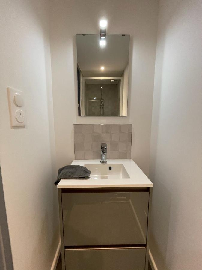 Logements Equipes A Onnaing Avec Espace Balneo En Option Proche Toyota, Autoroute Et Valenciennes Dış mekan fotoğraf